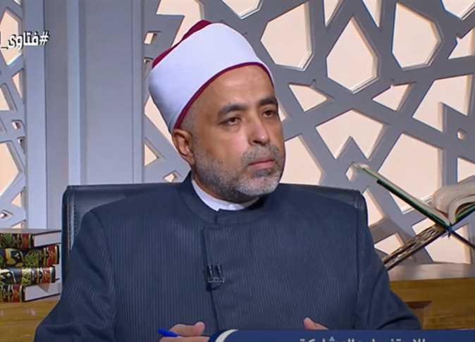 دار الإفتاء تكشف حكم العمل مصممة أزياء وعرضها في معرض بواسطة عارضات